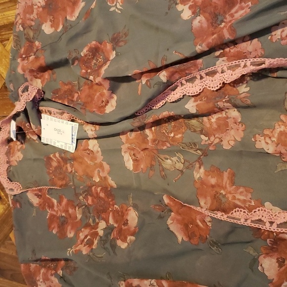 Lularoe xl Chloe Cover up - Picture 2 of 4